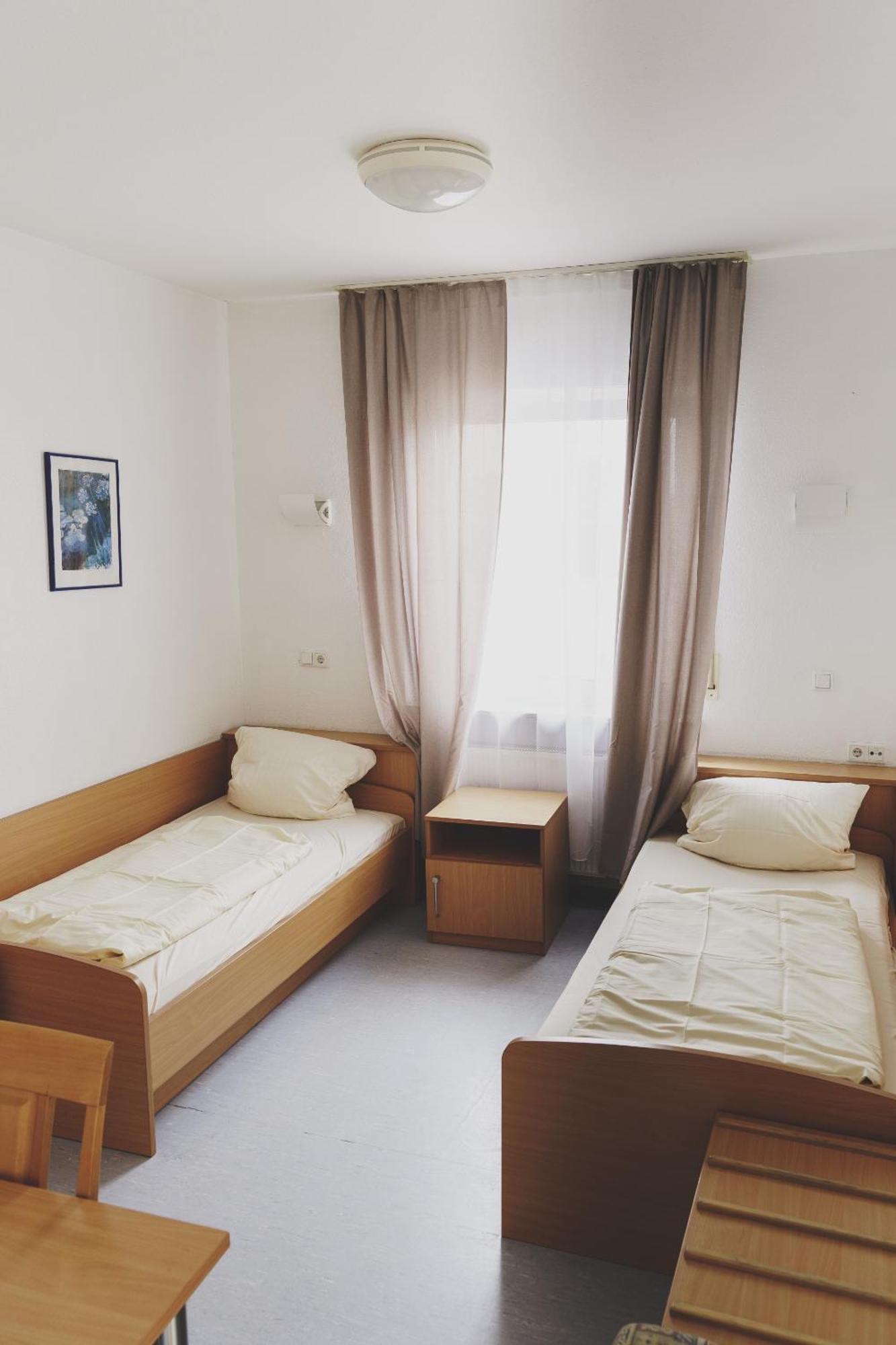 Gasthof Kirchberger Fürth Szoba fotó
